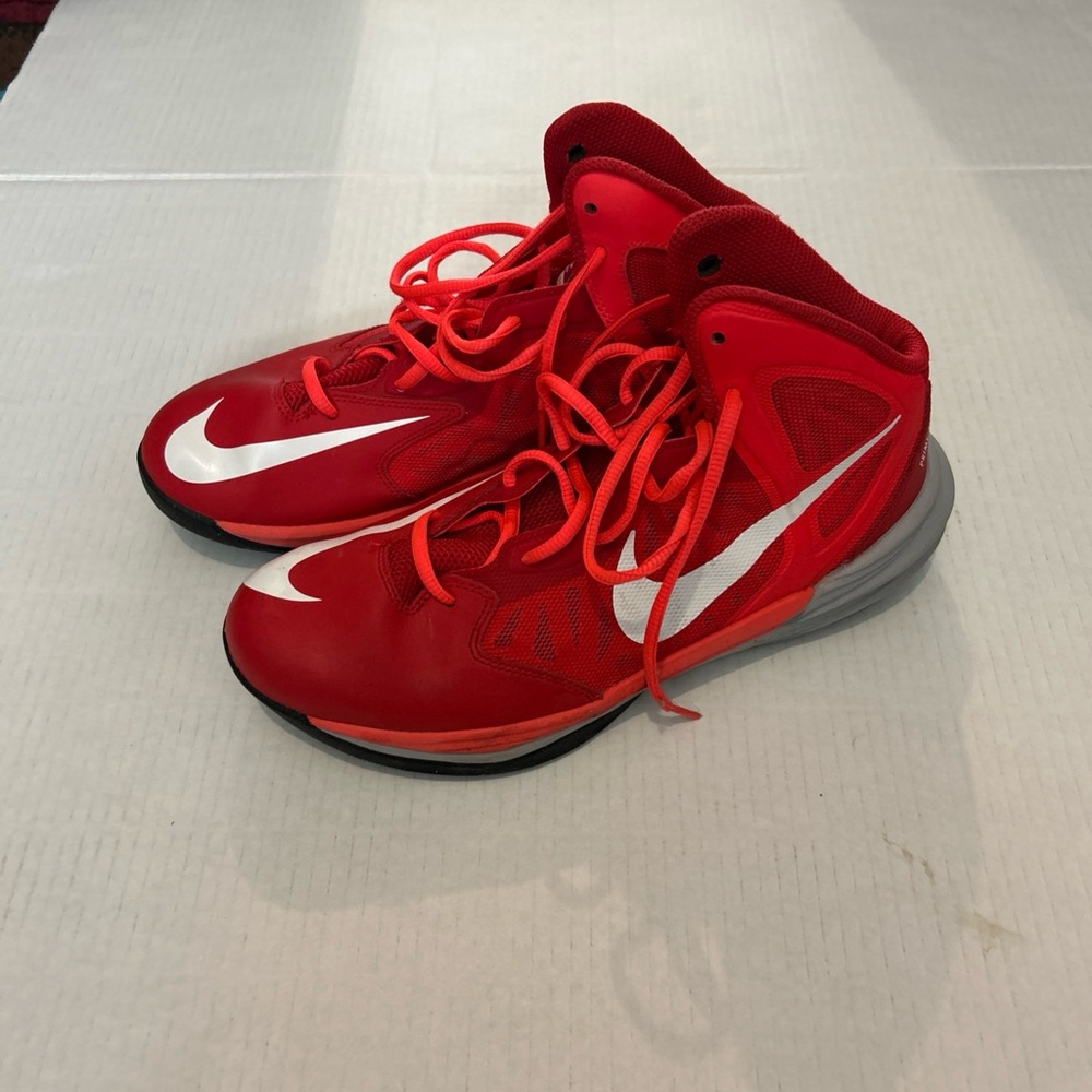 Nike Prime Hype DF men’s basketball shoe